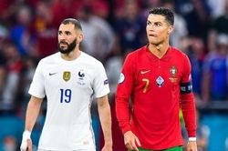 Ronaldo không chúc mừng Benzema giành Quả bóng vàng