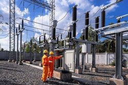Sửa đổi trình tự xây dựng, ban hành khung giá phát điện từ 28/12