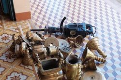 Bắt hai đối tượng trộm 3 bộ lư thờ tự bằng đồng