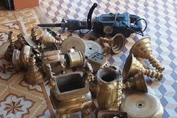 Bắt hai đối tượng đột nhập Lăng Thần Nam Hải để trộm lư thờ