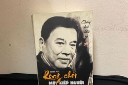 'Rong chơi một kiếp người'