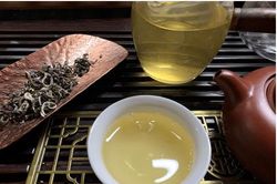 Bảo hộ chỉ dẫn địa lý 'Suối Giàng Văn Chấn' cho sản phẩm chè Shan tuyết