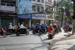 Một người Gia Định dựng lũy Bán Bích