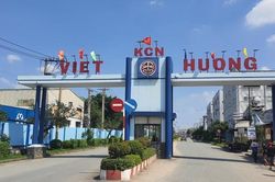 Nhiều lao động mất việc rời 'thủ phủ' công nghiệp Bình Dương về quê
