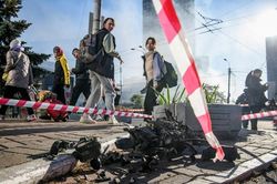 Xung đột ở Ukraine: Mỹ trừng phạt loạt doanh nghiệp Nga và Iran, công ty an ninh Wagner vào 'danh sách đen'