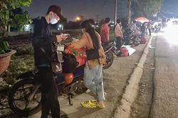 Công nhân mất việc làm, rời khu công nghiệp về quê