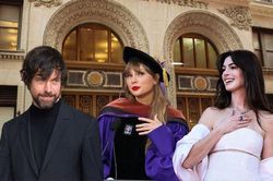 Đại học danh giá học phí chuẩn 'trường con nhà giàu', đào tạo toàn tỷ phú và sao Hollywood