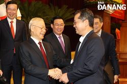 Xây dựng thành phố Đà Nẵng trở thành một trong những trung tâm kinh tế - xã hội lớn của cả nước và Đông Nam Á