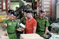 Tạm giữ hàng nghìn đồ chơi tình dục không rõ nguồn gốc
