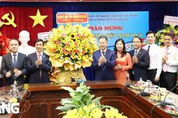 Lãnh đạo thành phố chúc mừng Học viện Chính trị khu vực 3 nhân kỷ niệm 40 năm ngày Nhà giáo Việt Nam