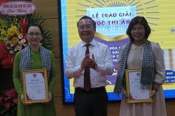 'Nụ cười trong tâm bão' đoạt giải Nhất cuộc thi ảnh