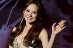 Ca sĩ Vy Oanh trải lòng về biến cố lớn nhất trong đời và chuyện MV tiền tỷ