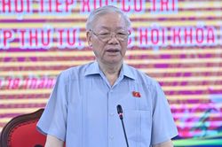 Tổng bí thư: Cán bộ nếu tham nhũng nên tự giác xin nghỉ, nộp lại tiền