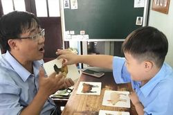 Những người 'lái đò' đặc biệt