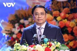 Thủ tướng: 'Mỗi thầy cô giáo phải thực sự là hình mẫu cho người học'