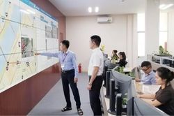Kinh tế Khoa học - công nghệ Ứng dụng công nghệ số vào sản xuất kinh doanh, dịch vụ công