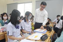 Kiểm tra, đánh giá giữa kỳ: Trải nghiệm lần đầu với môn Nghệ thuật