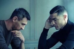 Ronaldo và Messi đăng ảnh chụp chung, gây bão trước giờ khai mạc World Cup 2022