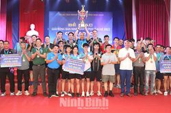 Tổng kết, trao thưởng Giải bóng bàn Ninh Bình 'Super League 2022 Cúp Bảo Sơn'