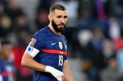 Karim Benzema chia tay World Cup 2022