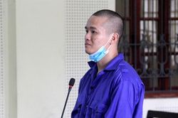Dàn cảnh cướp tài sản