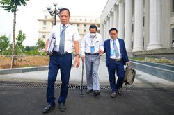 Đang hầu tòa, cựu Thứ trưởng Cao Minh Quang đề nghị được quay lại bệnh viện