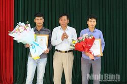 Trao giải Cuộc thi Bàn tay vàng chế tác đá mỹ nghệ Ninh Bình