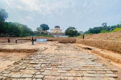Khai quật mở rộng chính điện Kính Thiên: Phát hiện dấu tích sân Đan Trì và Ngự đạo