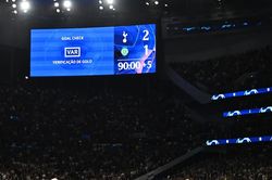 Hệ thống việt vị được hỗ trợ bởi AI của World Cup hoạt động như thế nào?