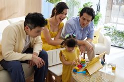 Đông Nhi tiết lộ bí quyết dinh dưỡng giúp bé thông minh và phát triển vượt trội