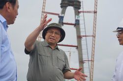 Thủ tướng Phạm Minh Chính kiểm tra thi công cầu Mỹ Thuận 2
