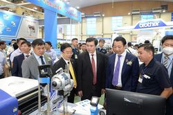 Hơn 160 đơn vị tham gia triển lãm HanoiTex 2022
