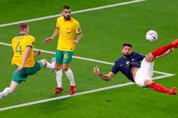 Kết quả ngày thứ 3 World Cup 2022: Argentina vỡ mộng, Pháp phá 'lời nguyền'
