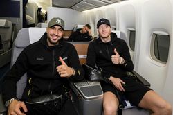 CLB Dortmund tới Hà Nội bằng chuyên cơ