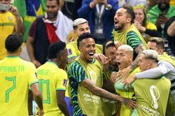 Brazil khởi đầu thuận lợi tại World Cup 2022