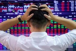 Bi hài viên chức bỏ việc đi 'chơi chứng'