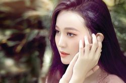 Đằng sau công việc 'nhàn nhã mà hái ra tiền' của nghề làm mẫu tay