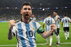 Đẳng cấp của Messi giúp Argentina thắng Mexico