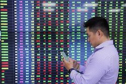 Chứng khoán tuần tới: Chờ VN-Index vượt thử thách quanh mốc 980 điểm