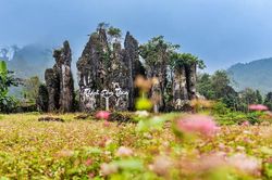 Những danh thắng độc đáo ở Hà Giang