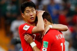 Son Heung-min trải lòng trong nước mắt: 'Xin lỗi, trái tim tôi đau nhói'