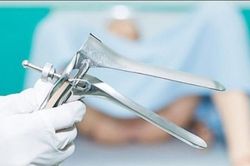 Cô gái trẻ buộc phải cắt ống dẫn trứng vì thói quen hầu hết chị em mắc phải