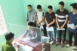Khởi tố bị can thuê người tổ chức đánh bạc hơn 14 tỷ đồng tại Huế
