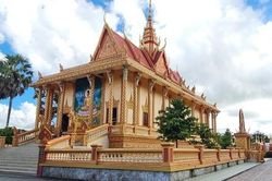 Chùa Khmer 135 năm tuổi ở Bạc Liêu