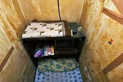 Thuê khách sạn siêu rẻ để tiết kiệm, du khách rùng mình nhận 'trái đắng'