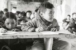 Cô giáo dạy vỡ lòng