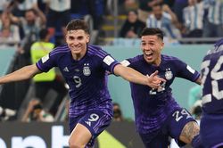 Argentina gặp Australia ở vòng 16 đội World Cup