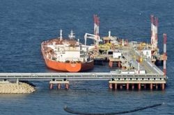EU thấy 'cứu tinh' thay khí đốt Nga trước mùa Đông, LNG có phải 'liều thuốc đắng'?