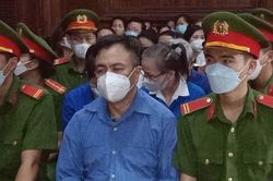 Cựu Giám đốc Bệnh viện Mắt TP.HCM lĩnh án 7 năm tù