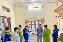 Hà Nội: Phát hiện hơn 1 tấn thực phẩm đông lạnh không rõ nguồn gốc
